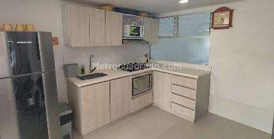 Apartamento en venta en La Pilarica, Medellín · foto 2 de 14