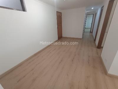 Apartamento de 2 alcobas en arriendo en El Poblado, Medellín, 90 m² · foto 8 de 20