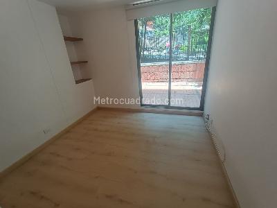 Apartamento de 2 alcobas en arriendo en El Poblado, Medellín, 90 m² · foto 10 de 20