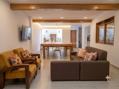 Casa en venta en Belen Rosales, Medellín · foto 2 de 20