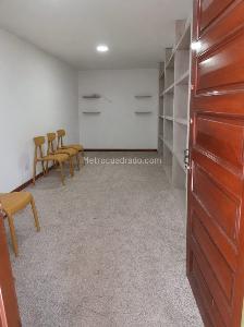 Casa en venta en Belen Rosales, Medellín · foto 6 de 20