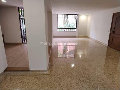 Apartamento en venta en Laureles, Medellín · foto 6 de 20
