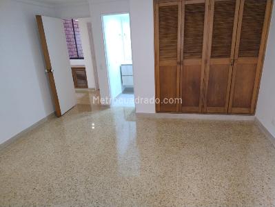 Apartamento en venta en Laureles, Medellín · foto 9 de 20