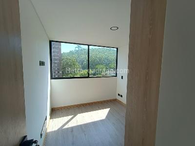 Apartamento de 3 alcobas en arriendo en El Poblado, Medellín, 62 m² · foto 13 de 14