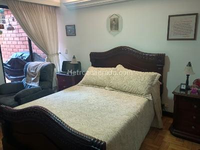 Apartamento de 3 alcobas en venta en Laureles, Medellín, 176 m² · foto 9 de 20