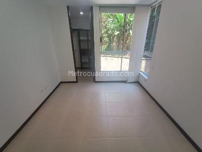 Apartamento de 2 alcobas en arriendo en El Poblado, Medellín, 83 m² · foto 8 de 20