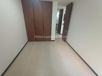 Apartamento de 2 alcobas en arriendo en El Poblado, Medellín, 83 m² · foto 17 de 20