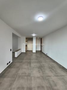 Apartamento en arriendo en El Poblado, Medellín · foto 5 de 17