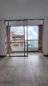 Apartamento en arriendo en El Poblado, Medellín · foto 9 de 17
