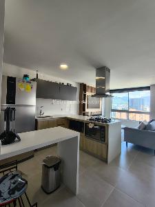 Apartamento de 2 alcobas en venta en El Poblado, Medellín, 86 m² · foto 9 de 20