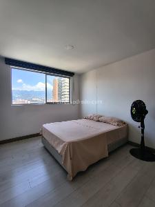 Apartamento de 2 alcobas en venta en El Poblado, Medellín, 86 m² · foto 15 de 20
