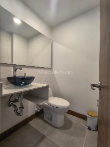 Apartamento de 2 alcobas en venta en El Poblado, Medellín, 86 m² · foto 17 de 20