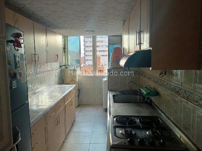 Apartamento de 3 alcobas en venta en La Candelaria, Medellín, 144 m² · foto 4 de 20