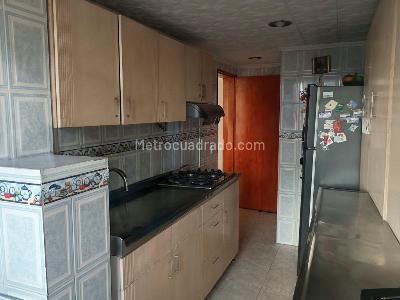 Apartamento de 3 alcobas en venta en La Candelaria, Medellín, 144 m² · foto 5 de 20