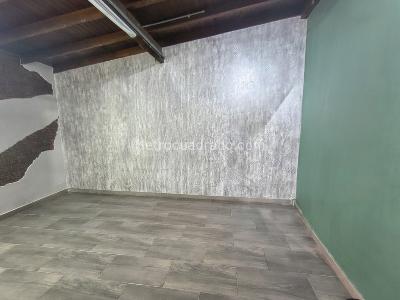 Casa de 5 alcobas en arriendo en Belen Alameda, Medellín, 297 m² · foto 2 de 17