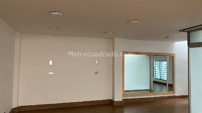 Casa de 5 alcobas en arriendo en Belen Alameda, Medellín, 297 m² · foto 11 de 17