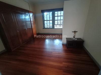 Casa de 5 alcobas en arriendo en Prado, Medellín, 550 m² · foto 8 de 20