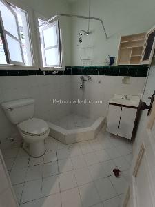 Casa de 5 alcobas en arriendo en Prado, Medellín, 550 m² · foto 10 de 20