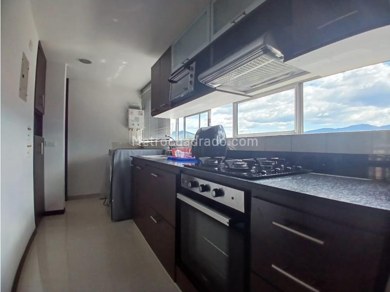 Spacious 4BR Furnished Apartment Near La Loma - 7