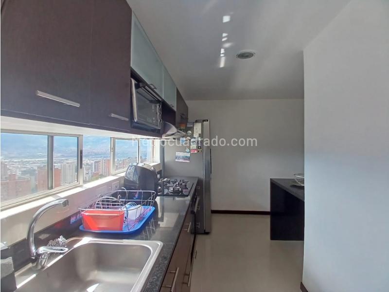 Spacious 4BR Furnished Apartment Near La Loma - 8