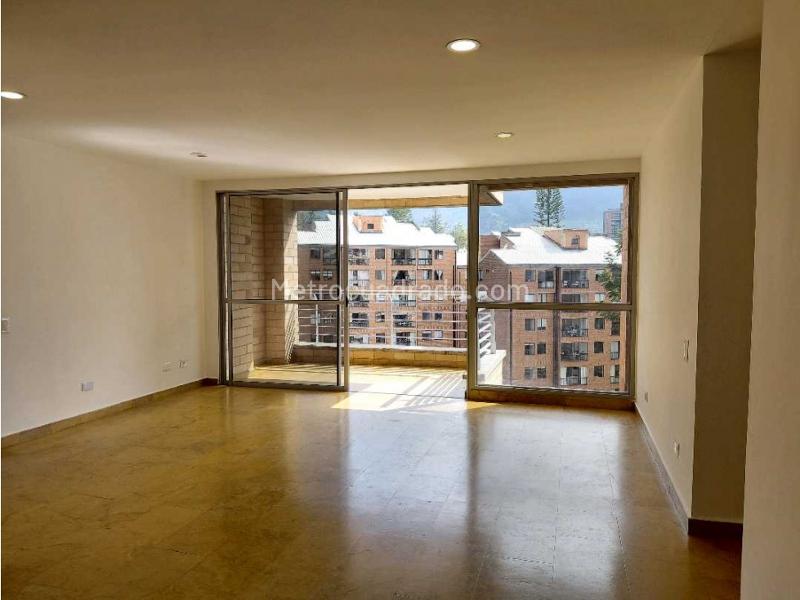 Amplio apartamento de 3 alcobas en Guadalcanal (97 m²) - 4