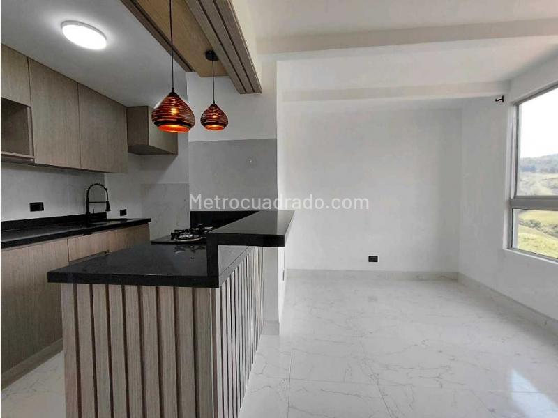 New 3BR Apartment with Amenities in Andalucia - 2