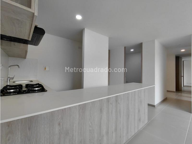 Brand-New 3BR Apartment for Rent in Autopista Sur (Envigado) - 5