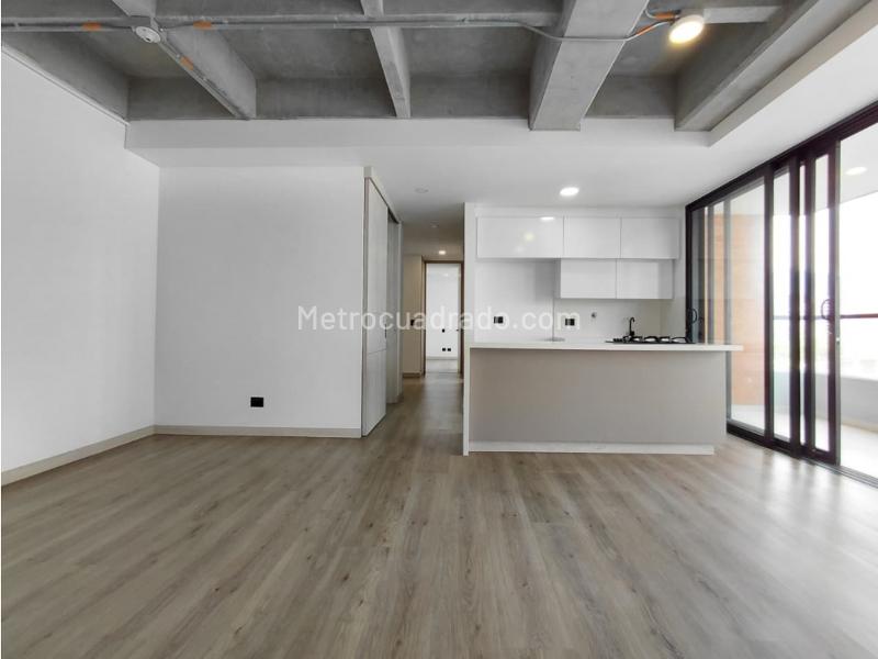 2BR Apartment with Private Terrace in Los Mesa - 2