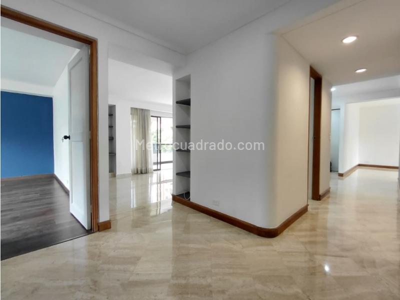 Apartamento en Arriendo, El Poblado, Medellín – další