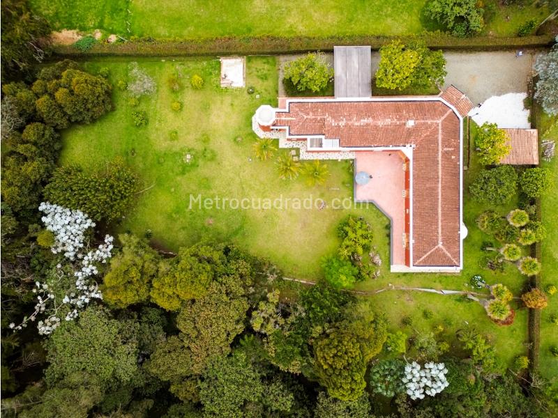 Country House for Rent in Alto De Las Palmas - 3