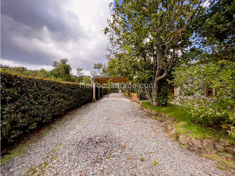 Country House for Rent in Alto De Las Palmas - 6