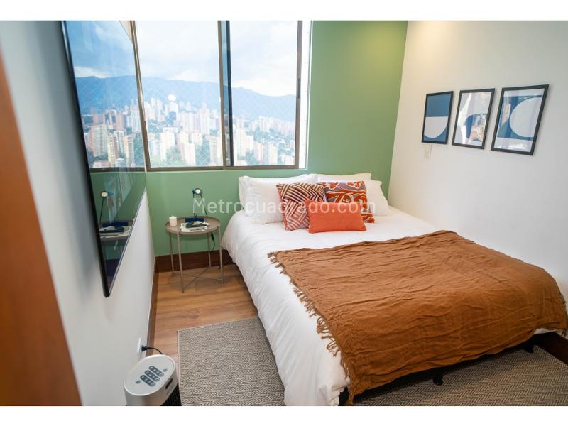 Apartamento Dúplex de 3 Alcobas con Vista a la Ciudad en Alto de Las Palmas - 7