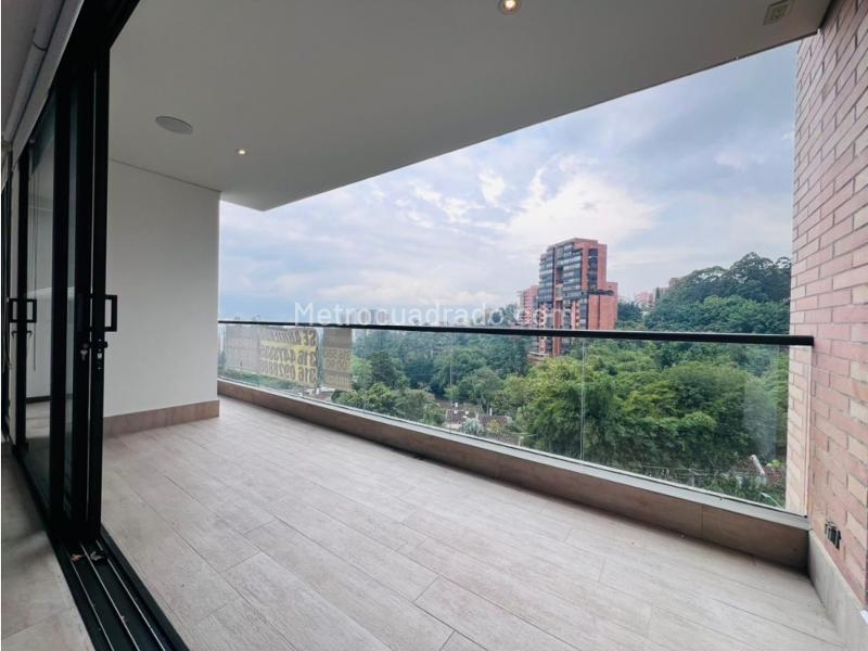 Apartamento Amplio de 5 Alcobas con Terraza en San Lucas - 7