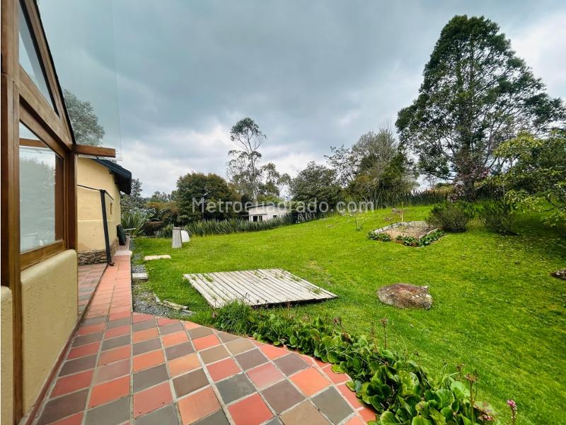 Casa Campestre Rústica de 5 Alcobas en Alto de Palmas - 6