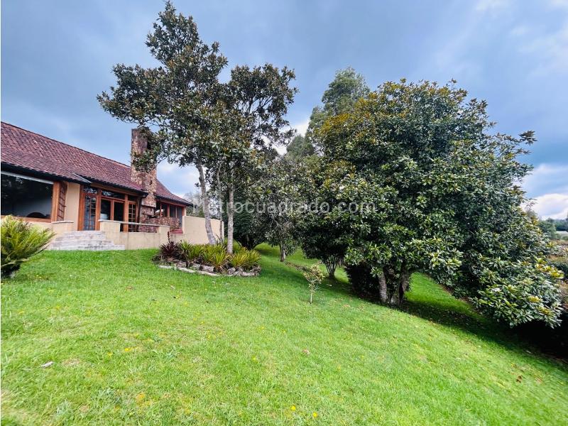 Casa Campestre Rústica de 5 Alcobas en Alto de Palmas - 7