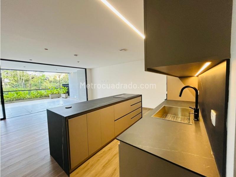 Apartamento en Arriendo, Llanogrande, Rionegro - 2