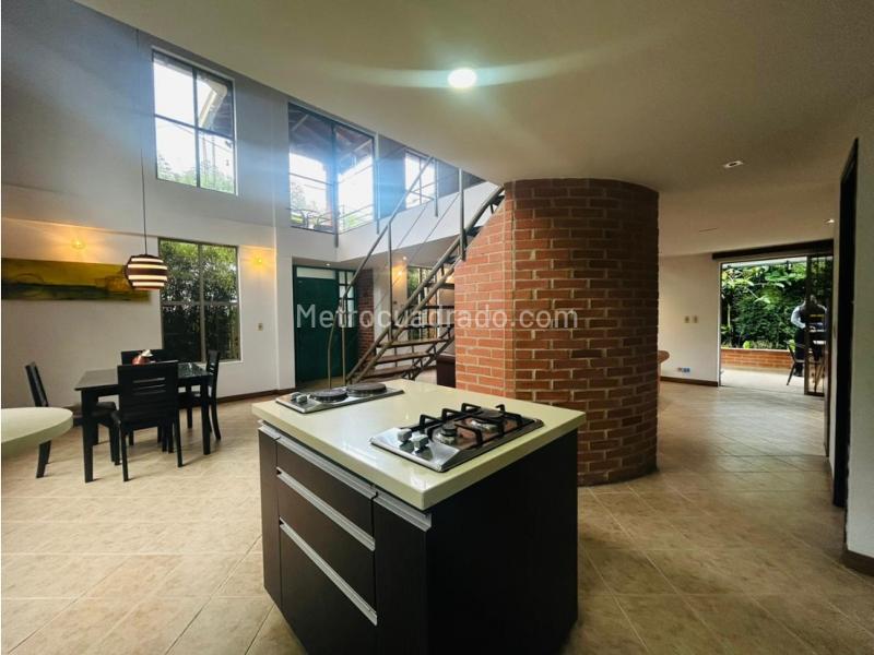 Casa campestre independiente en arriendo en San Lucas - 5