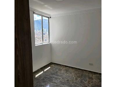 Apartamento de 3 alcobas en venta en Niquia, Bello, 60 m² · foto 5 de 13