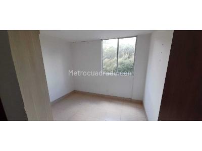 Apartamento de 3 alcobas en venta en Amazonia, Bello, 60 m² · foto 5 de 11