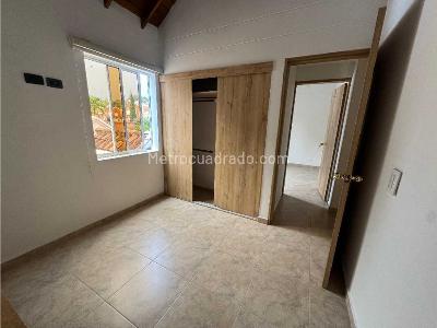 Casa de 3 alcobas en venta en Belen La Mota, Medellín, 113 m² · foto 11 de 19