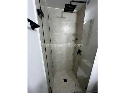 Apartamento de 2 alcobas en venta en Boston Centro, Medellín, 52 m² · foto 5 de 9