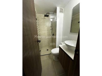 Apartamento de 2 alcobas en venta en Boston Centro, Medellín, 52 m² · foto 6 de 9