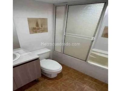 Apartamento de 4 alcobas en venta en Laureles, Medellín, 139 m² · foto 10 de 14
