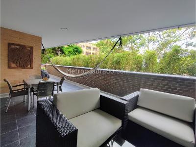 Apartamento de 5 alcobas en venta en El Poblado, Medellín, 172 m² · foto 2 de 20