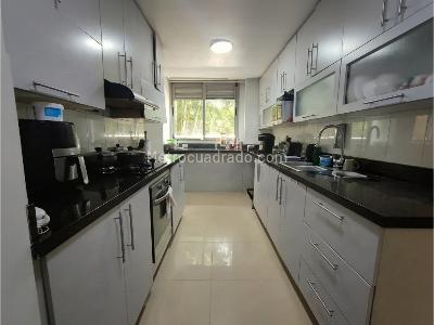 Apartamento de 5 alcobas en venta en El Poblado, Medellín, 172 m² · foto 6 de 20