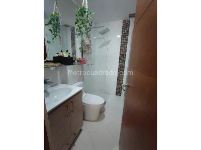 Apartamento de 5 alcobas en venta en El Poblado, Medellín, 172 m² · foto 8 de 20