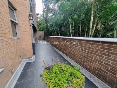 Apartamento de 5 alcobas en venta en El Poblado, Medellín, 172 m² · foto 18 de 20