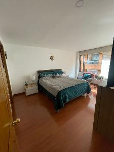 Apartamento en venta en Chico Navarra, Bogotá · foto 8 de 12