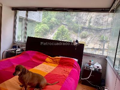 Apartamento de 3 alcobas en venta en El Refugio Chico, Bogotá, 133 m² · foto 11 de 15