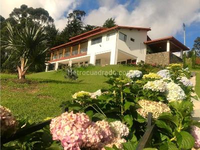 Casa de 5 alcobas en venta en Tablazo, Rionegro · foto 1 de 20
